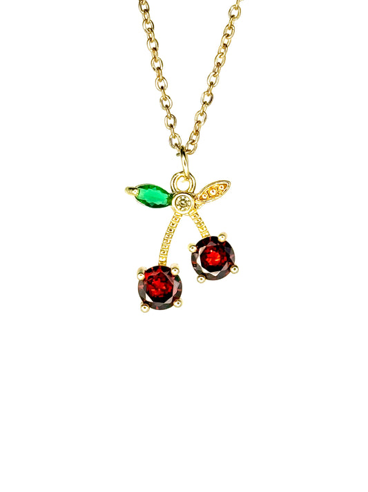 Collier fin Cherry rouge à pétales vertes et dorées et avec strass